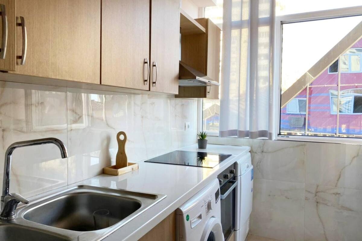 Ultra Apartments 'New Baazar 2' Тирана Екстериор снимка