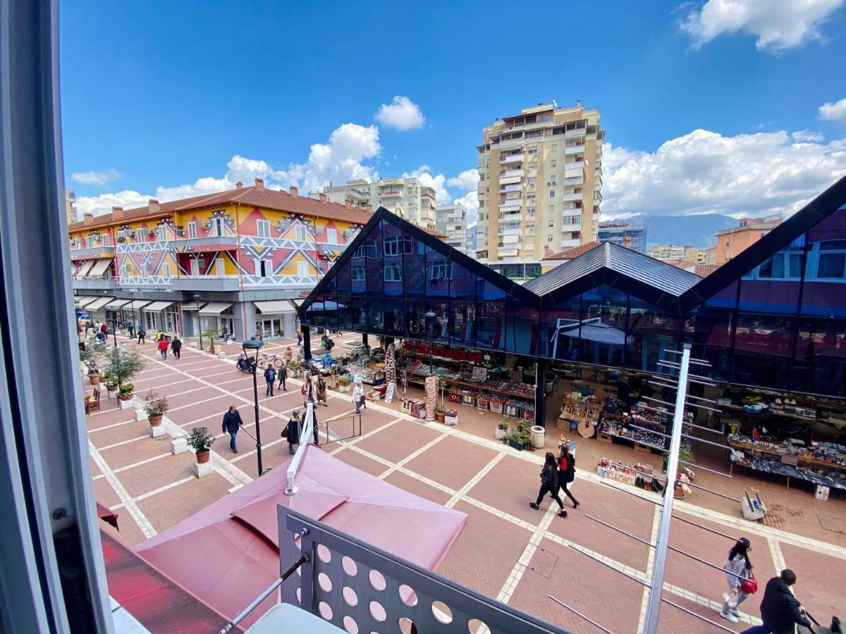 Ultra Apartments 'New Baazar 2' Тирана Екстериор снимка