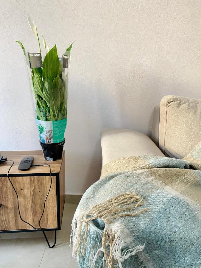 Ultra Apartments 'New Baazar 2' Тирана Екстериор снимка
